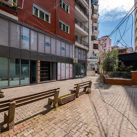 Lucas Central Home Tiran Dış mekan fotoğraf