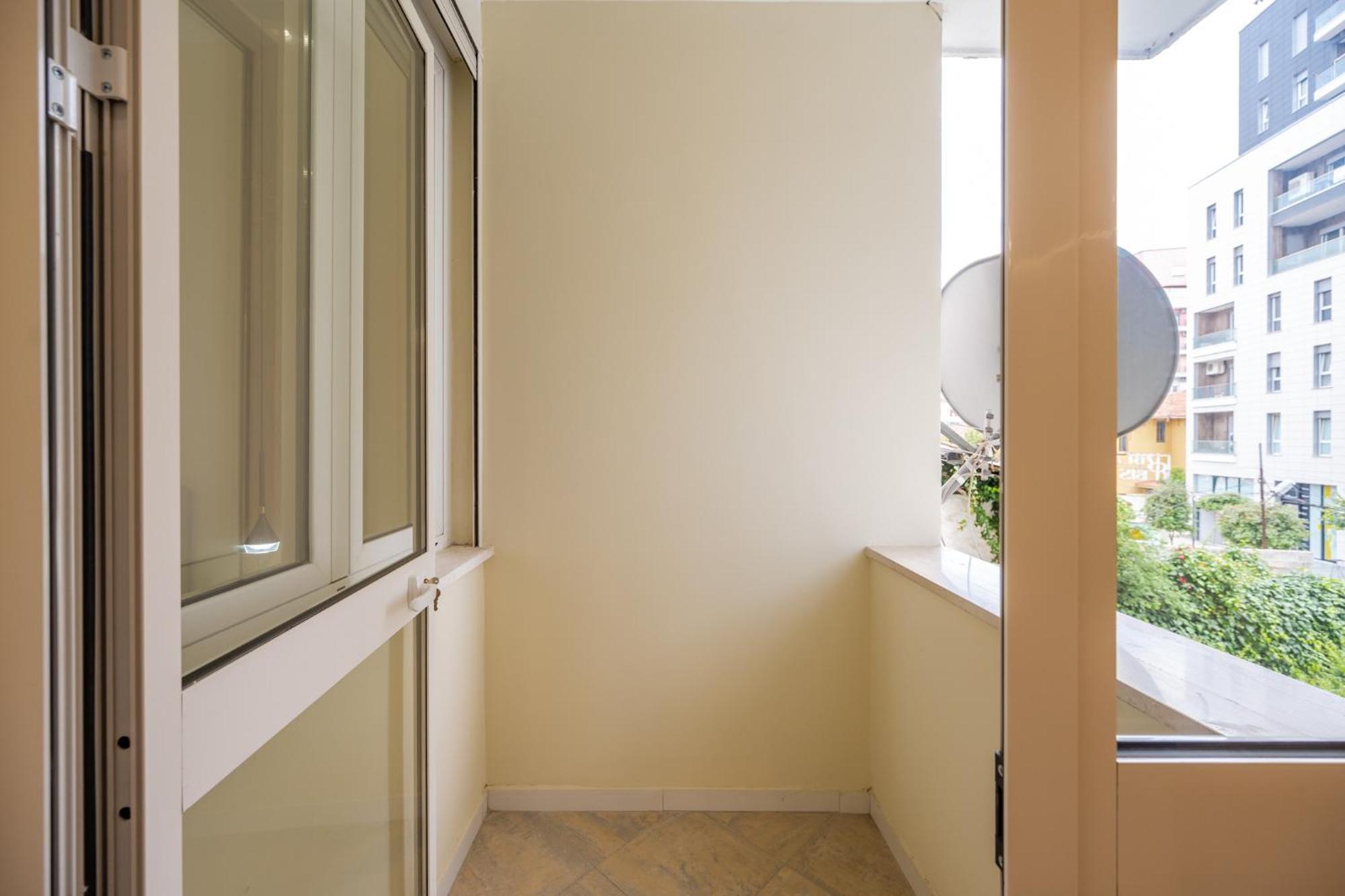 Lucas Central Home Tiran Dış mekan fotoğraf