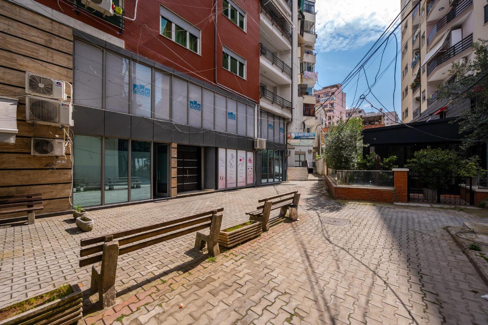 Lucas Central Home Tiran Dış mekan fotoğraf